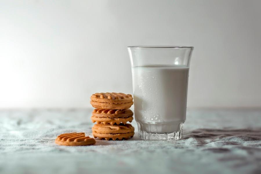 Milk and biscuits